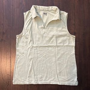 🚨4/$13🚨Basic Editions Sleeveless Collar